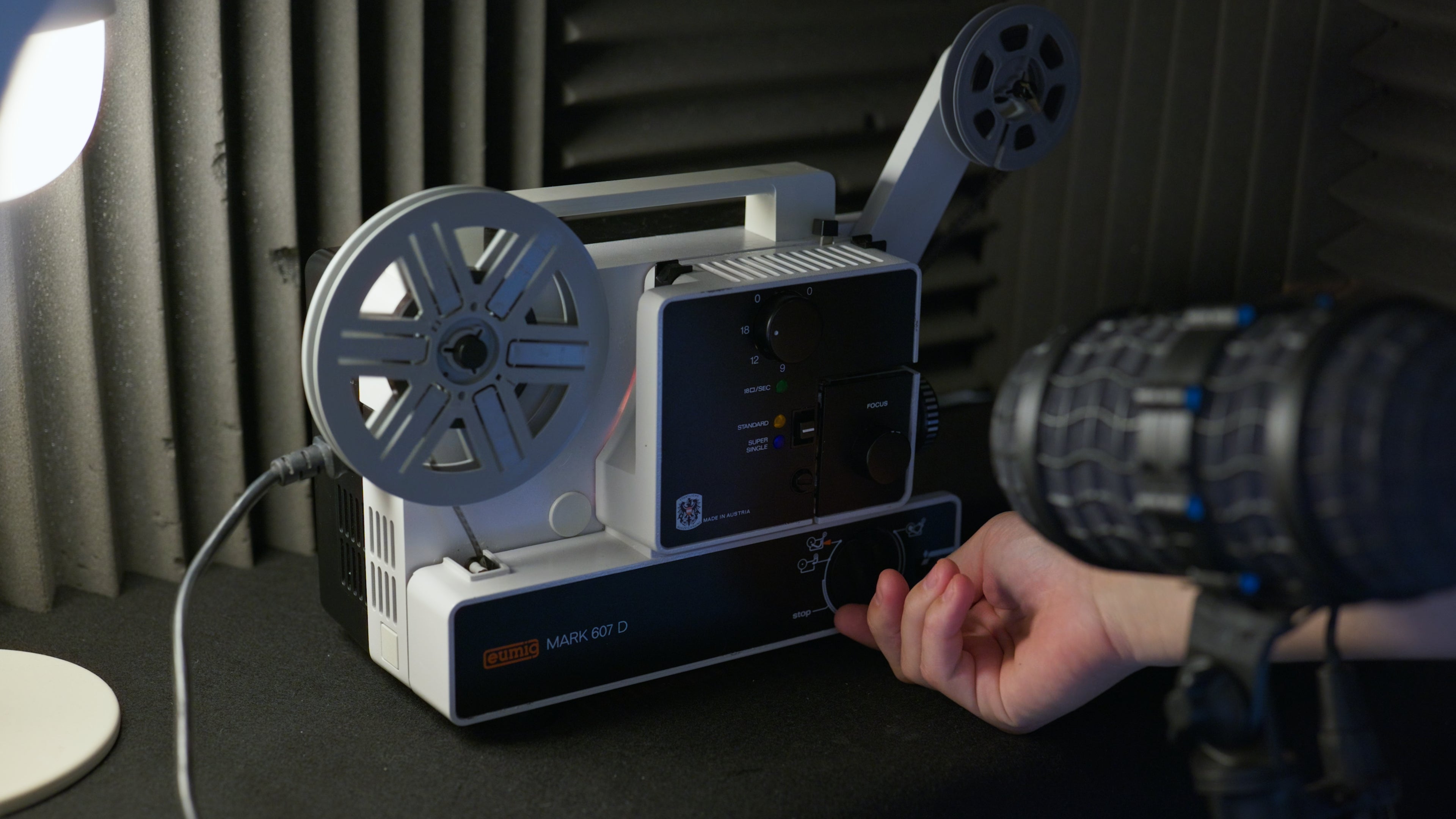 Vintage Super 8 Projector Sound Effects Library - Eumig MARK 607 D